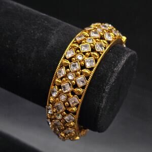 Gold Tone Rhinestone Bangle Bracelet Screw Pin Closure